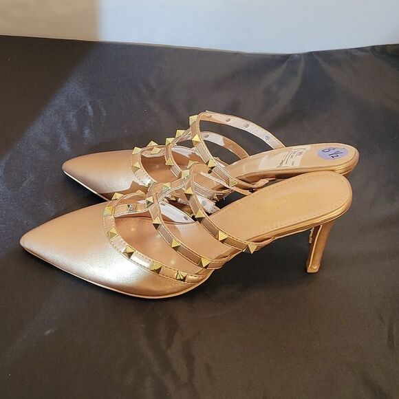 BRAND NEW ACATA DROOLOVER RIVET CASUAL BUCKLE STRAP FASHION POINTED TOE LOW HEEL - Picture 9 of 14